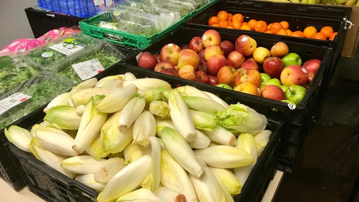 Lidé mohou v Kohoutovicích kupovat ovoce a zeleninu z automatu od farmářů
